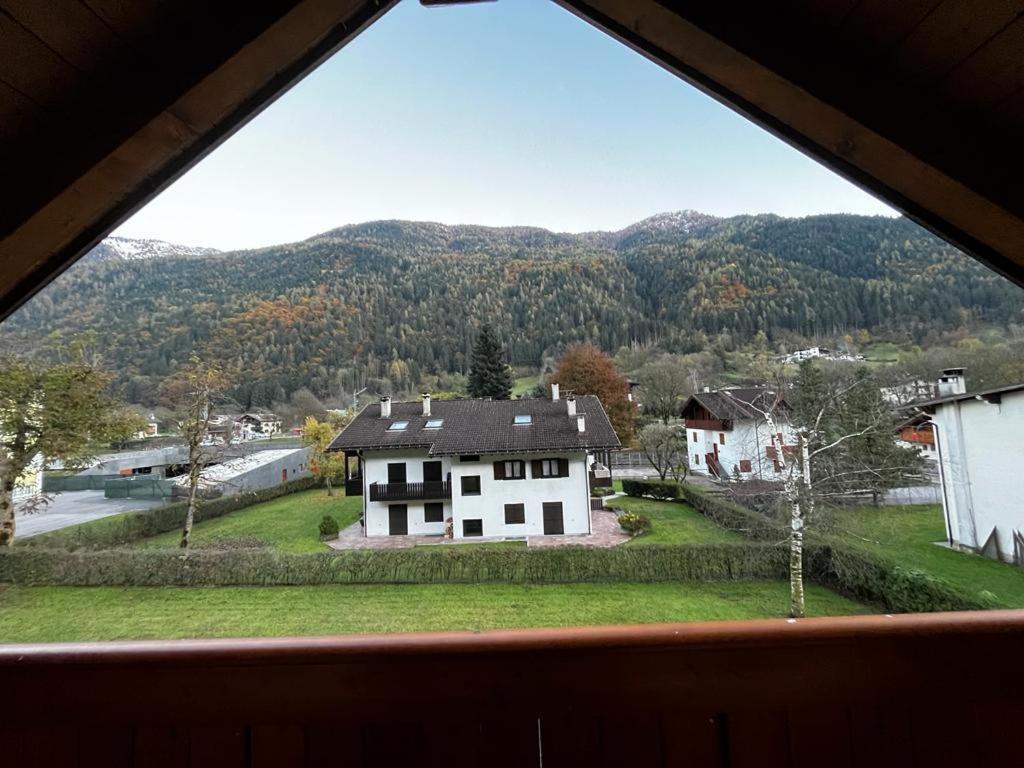 Апартаменти "Fresia" Chalet Turistico A Fisto Сп'яццо Екстер'єр фото